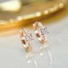Aretes Geométricos Simples con Circonio y Baño de Oro de 18K Plata S925 Aro de Oreja de Alto Sentido Hebilla de Oreja para Mujer