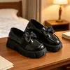 Mocasines negros retro para mujer, nuevo modelo verano 2026, zapatos de suela gruesa JK, estilo británico, zapatos de mujer talla grande 38-42