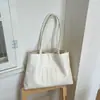 Bolsa de ombro elegante e simples, mochila, nova bolsa feminina primavera-verão 2026, bolsa transversal moderna de grande capacidade