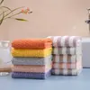 Paño de limpieza pequeño cuadrado grueso de coralina con estampado para el hogar 30*30 cocina absorbente no suelta pelusa suave toalla de limpieza