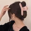 ¡Siéntete bien! Pinza de pelo grande de felpa dulce para la parte posterior de la cabeza, horquilla cálida de otoño e invierno, pinza de tiburón, nuevo agarre para el cabello