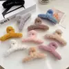 Outono e inverno pelúcia clipe elegante simples volta cabeça grampo de cabelo pelúcia grampo de cabelo tubarão grampo de cabelo acessórios para cabelo atacado
