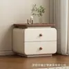 Mesa de Cabeceira Estofada Minimalista Moderna Gaveta Dupla Grande Capacidade Estilo Creme Quarto de Casa Armário de Armazenamento de Cabeceira com Canto Arredondado
