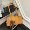 Bolso de mujer transfronterizo de gran capacidad, nuevo diseño retro 2026, estilo nicho, bolso de hombro moderno, adecuado para el trabajo y los desplazamientos, bolso de hombro