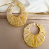 Atmósfera de Otoño e Invierno Pendientes Trenzados de Lana Coloridos Difuminados para Mujer Pendientes de Aro Coloridos Morandi Diseño de Nicho para Mujer