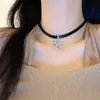 Collar con Colgante Redondo de Cadena Metálica y Cuero de Doble Capa, Colgante con Letra, Estilo Japonés Coreano, Personalidad, Versátil, Collar Gargantilla para Mujer