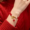 Pulsera de Cordón Rojo de la Suerte para Otoño e Invierno de Navidad Transfronteriza con Colgante de Etiqueta de la Fortuna, Cuentas de Ágata Roja, Pulsera de Regalo de Año Nuevo para Niñas