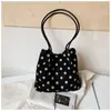 Bolsa de mano tipo tote retro de lunares de gran capacidad Shuai Mi Jia para mujer, nuevo estilo 2026, bolsa casual para ir al trabajo, de hombro y para llevar debajo del brazo