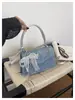 Bolso de mano pequeño cuadrado de PU con estampado de diamantes, un bolso de hombro elegante y versátil con un diseño fresco y chic inspirado en Corea.