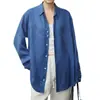 Camisa Feminina Old Money de Férias Lavada com Efeito Amassado de Cânhamo com Gola Alta e Gola Torcida, Modelagem Solta, Gola Reversível