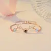 Pulseras de Cuernos para Pareja, Modernas y Frescas, Regalos Conmemorativos de Cumpleaños, Proyección "Estoy Contigo en Cada Paso del Camino", Joyería Grabada Personalizada