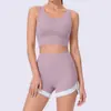 Conjunto de ropa de Pilates y yoga para mujer transfronterizo, conjunto de dos piezas de tank top y shorts de alta elasticidad, ropa deportiva de secado rápido para entrenamiento de fitness
