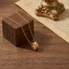 Collar y anillo de la fortuna de plata de ley S925 más vendidos para mujer, vintage de lujo ligero con un toque de alta gama, collar floral calado de encaje