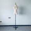 Vestido de noiva de veludo damasco modelo expositor para vitrine de loja de roupas femininas manequim de meio corpo ajustável suporte feminino