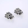 Venta al por mayor DIY vintage aleación accesorios de joyería calavera 16*11 usar sombrero de corona cabeza de fantasma usar cuentas accesorios de pulsera