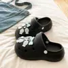 Zuecos de EVA de Venta Caliente para Exteriores que Aumentan la Altura para la Temporada de Regreso a Clases, Sandalias Cerradas Elegantes y Modernas para Playa, Antideslizantes y Transpirables para Mujer