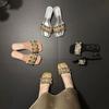 Nuevas Chanclas de Moda Populares para el Verano 2025 con Pedrería, Tacón Bajo, Cuadradas, Sexy y Modernas para Mujer