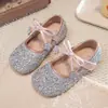 Zapatos de Princesa para Niñas 2026 Primavera Nuevos Zapatos Infantiles de Cristal Brillante para Vestidos Zapatos Individuales Rosas Suela Suave Zapatos de Piel