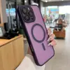 Yadun é adequado para capas de celular Apple 17, oferecendo uma cobertura completa com sensação semelhante à pele e atração magnética, e é compatível com iPhone 16, apresentando furos de precisão em acrílico.