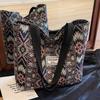 Bolsa Étnica de Grande Capacidade para Mulheres 2025 Nova Bolsa Tote da Moda para Mulheres Bolsa de Ombro Versátil de Nicho para Mulheres