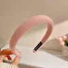 Linda diadema de felpa de dibujos animados para mujer, especialmente diseñada para lavarse la cara y aplicar mascarillas faciales, diadema de corona alta, lista para fotos, crea una atmósfera elegante