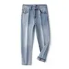 Jeans Skinny Reto da Moda Tendência Verão 2025 Versátil Confortável Calça Cropped Masculina de Cor Clara