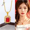 El Mismo Estilo que el Collar, Aretes y Anillo de Cubos de Azúcar de Colores Chapados en Oro Incrustados con Diamantes de la Tienda Puzuo Gold, con un Diseño de Lujo Ligero de Alta Gama