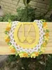 Producto listo para usar en stock: Sombrero de Gato para Gran Apertura Estilo Influencer de Tiktok, Diseño de Flores de Primavera, Auténtico Mismo Estilo, Bufanda Tejida a Crochet Hecha a Mano