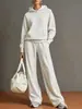 Conjunto de Sudadera con Capucha para Mujer Otoño 2026 Corte Holgado Pantalones de Pierna Ancha Caídos Conjunto Casual Deportivo de Dos Piezas Versátil