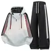 Nuevo Traje Deportivo de Primavera y Otoño para Hombre: Chaqueta para Hombre con Pantalones Largos Casuales, Elegante Conjunto de Tres Piezas, Sudadera de Moda para Hombre