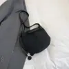 Nova Bolsa Saco de Camurça Fosca Outono/Inverno 2025, Alto Valor Estético, Bolsa de Ombro Simples, Bolsa Transversal de Braço na Moda