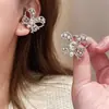 Estilo Coreano Presilha de Osso da Orelha com Laço de Diamante e Pérola Brincos Elegantes da Moda Design de Nicho Brincos Versáteis