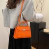 Bolsa Kelly Transfronteiriça Bolsa Feminina Novo Estilo Transfronteiriço Estilo Minuto Bolsa Transversal Design de Nicho Bolsa de Ombro Portátil Bolsas Femininas