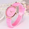 Comercio Exterior Venta Caliente Cinta de Silicona Reloj de Mujer Moda Casual Moderno Reloj Ultra Delgado para Mujer Reloj Simple de Cuarzo para Mujer