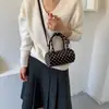 Bolsa tipo almohada transfronteriza 2026 nueva, estilo coreano, lunares texturizados, diseño de nicho, versátil para llevar al hombro, cruzada y como bolso de mano