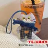 Muñecos de Peluche de Dibujos Animados con Empaque de Tarjeta, Bolsas Transparentes, Muñecos de Alto Valor para Lanzamientos de Boda, Varios Estilos Disponibles para Venta al por Mayor