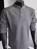 Nova camiseta masculina de manga longa, gola Henley, casual de negócios, camada base, gola alta, forrada com fleece, moletom quente, disponível em preto e cinza