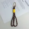 Ventas directas desde la fábrica de origen: llaveros, mosquetones, muñecos de peluche, colgantes para bolsas, cordones, accesorios disponibles en múltiples colores