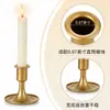 Suporte de vela de metal em forma de trompete vintage estilo francês, suporte baixo de vela dourado desgastado de luxo leve, peça decorativa para mesa de homestay e hotel