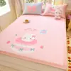 Conjunto de Três Peças de Tapete Refrescante de Seda Gelada Sabor Morango Milkshake Dobrável Desenho Animado Fofo para Cama de Dormitório de Verão