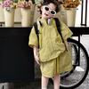 Traje color caramelo versión coreana ~ traje de protección solar de verano para niños 2025 nuevo para bebé niño dos piezas de trabajo