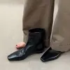 Botas femininas curtas minimalistas Maillard em couro bovino super macio 2026 novo bico quadrado salto baixo Chelsea botas femininas justas
