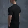 Camiseta de Algodão Puro com Gola Meia-Alta e Manga Curta para Homens, Camada Base para Esportes e Fitness, Cor Sólida, Corte Slim, Sensação Fresca de Verão