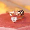 Anillo Abierto con Forma de Corazón de Rosa para Mujer, Anillo de Zirconia con Forma de Corazón Grabado en Oro Rosa de Lujo Ligero, Anillo de Nicho al por Mayor