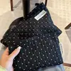 Bolsa de Cosméticos de Lunares Ins Dulce Portátil de Viaje Bolsa de Almacenamiento de Productos para el Cuidado de la Piel Bolsa para Lavar a Mano Bolsa Interior Bolsa para Ropa Interior