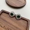 Pendientes Minimalistas de Lujo Ligero Cubo de Azúcar Pequeño de Circonita Aguja de Plata S925 Nicho de Gama Alta Súper Brillantes Versátiles Pendientes Transfronterizos