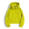 Directo del fabricante: Cortavientos con Capucha Corto para Mujer Primavera y Otoño, Ligero, Cortavientos, Impermeable, para Acampar y Senderismo al Aire Libre