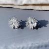 Pendientes de botón brillantes de fuegos artificiales estilo japonés y coreano para mujer, diseño nicho, circonita de perla versátil, exquisitos pendientes de flor francesa para ir al trabajo, modernos