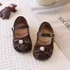 Zapatos Hanfu para Niñas Zapatos Individuales para Niños Otoño 2026 Nuevos Zapatos de Estilo Chino con Suela Suave para Niños Pequeños Zapatos Pequeños de Cuero Estilo Antiguo Venta al por Mayor
