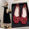 Novos sapatos baixos doces e versáteis para o outono de 2026, mocassins, sapatos de bico raso, estilo fada francesa com laço
